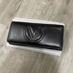 NWT Valentino Ajah Dollaro Leather Chain Wallet/Purse